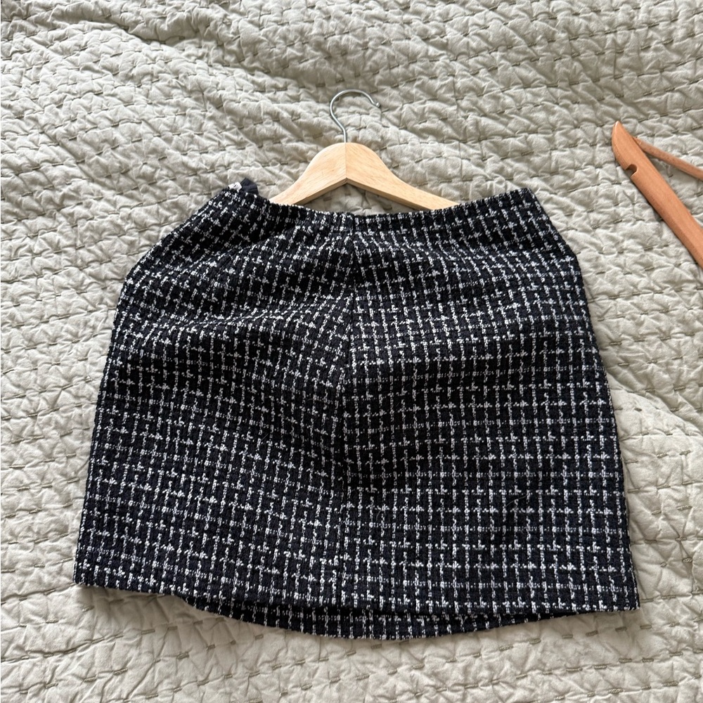 Abercrombie & Fitch Monochrome Tweed Skirt
